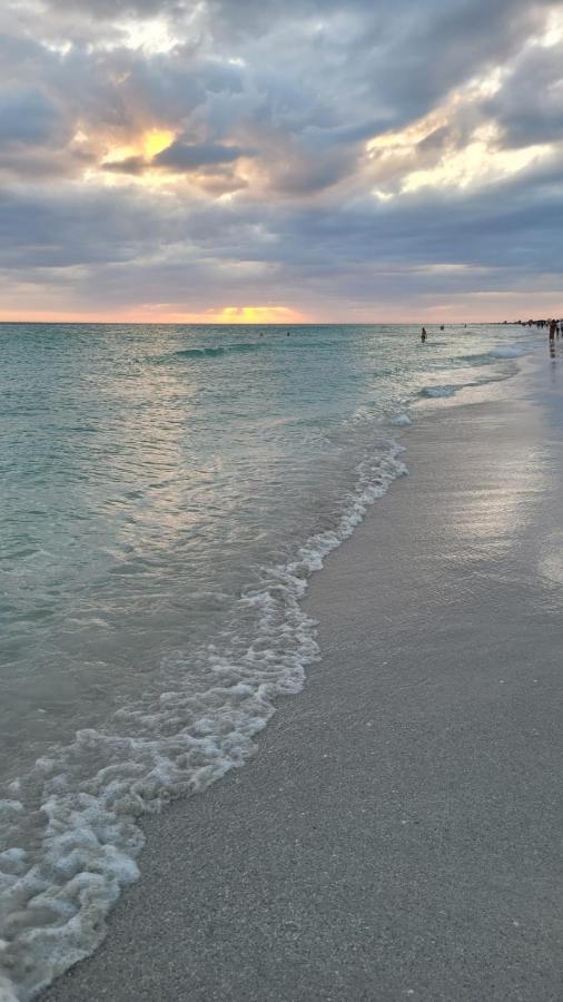 Siesta Key Condo - On The Water ! 외부 사진